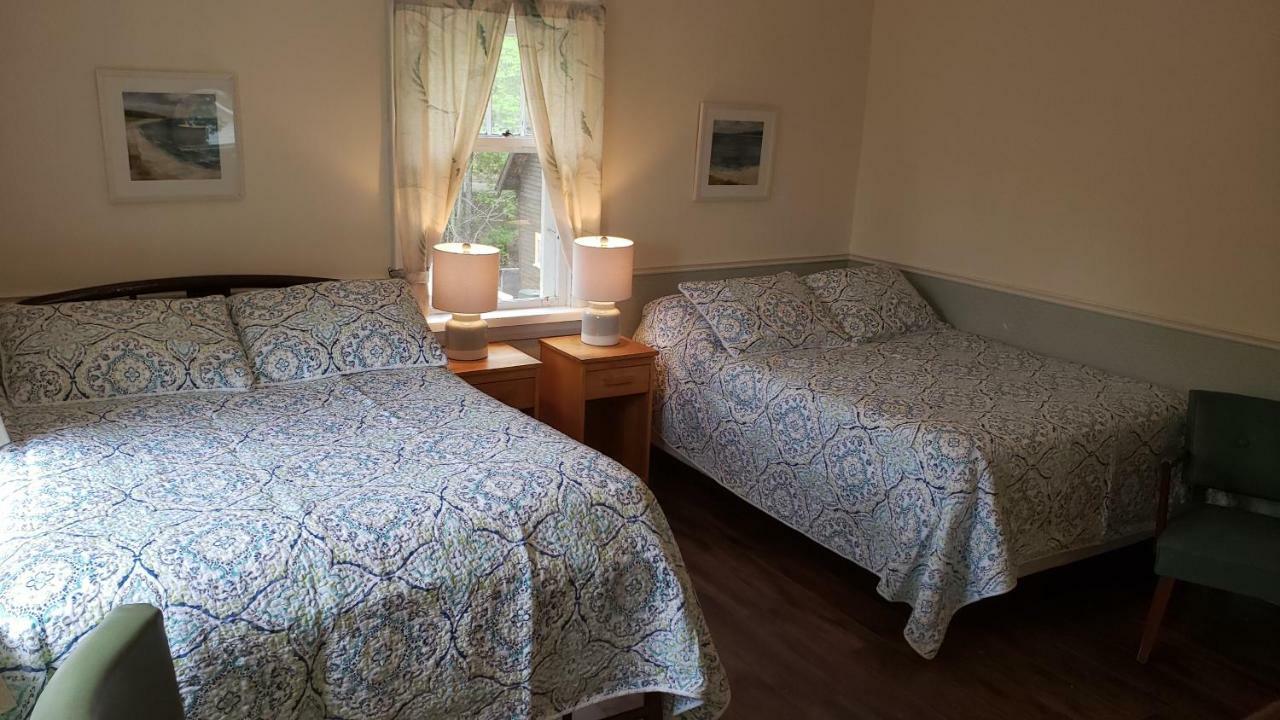Miners' Bay Lodge Minden エクステリア 写真
