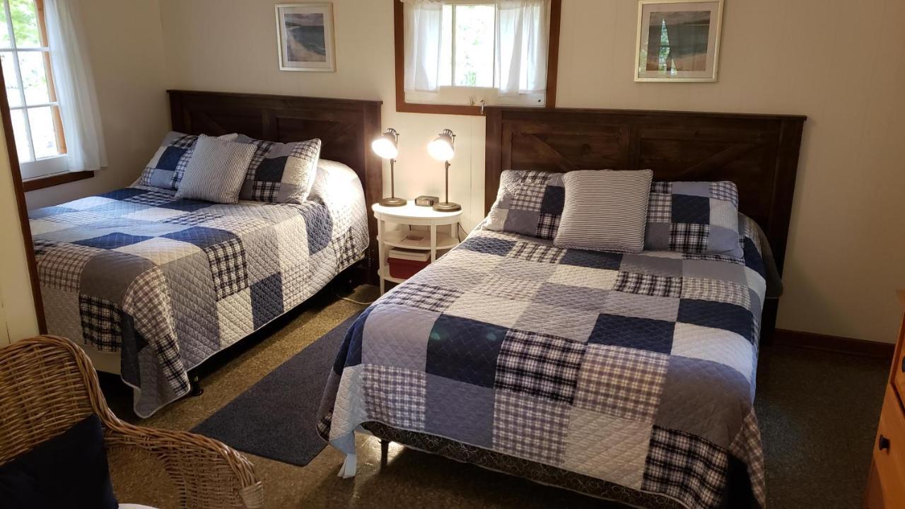 Miners' Bay Lodge Minden エクステリア 写真